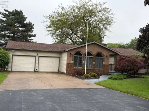 5508 Mccartney Rd, Sandusky, OH 44870