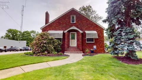 Exterior - 703 S Myrtle Ave, Willard, OH 44890 photo 1 of 4