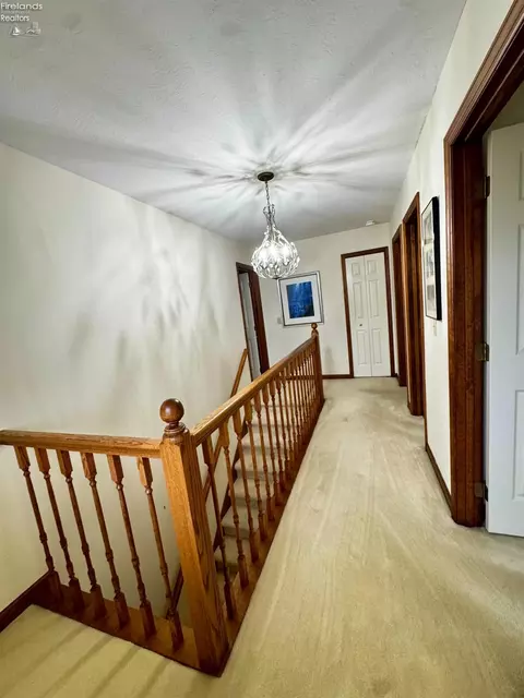 Entry Way - 328 Windsor Ct, Huron, OH 44839 photo 1 of 2