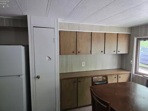 56 E Main St #9, Wakeman, OH 44889 photo 9
