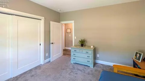 Bedroom - 314 Lighthouse Oval, Marblehead, OH 43440 photo 5 of 6
