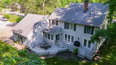Exterior - 701 Kennedy Dr, Willard, OH 44890 photo 9 of 13