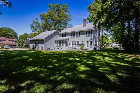 Exterior - 701 Kennedy Dr, Willard, OH 44890 photo 11 of 13