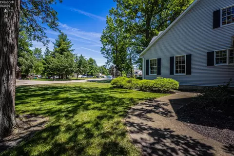 Exterior - 701 Kennedy Dr, Willard, OH 44890 photo 13 of 13