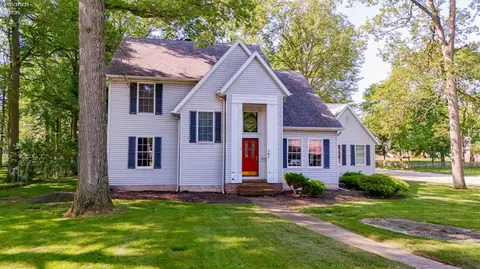 Exterior - 701 Kennedy Dr, Willard, OH 44890 photo 6 of 13