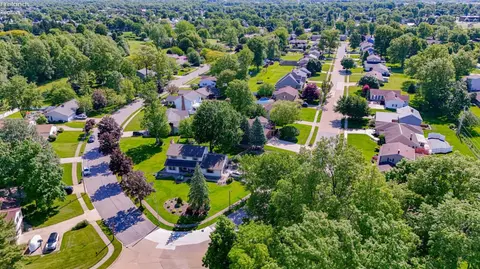 View/Area - 701 Kennedy Dr, Willard, OH 44890 photo 2 of 9