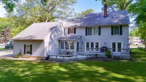 Exterior - 701 Kennedy Dr, Willard, OH 44890 photo 5 of 13