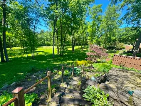 Exterior - 3917 Hilltop Dr, Huron, OH 44839 photo 5 of 8
