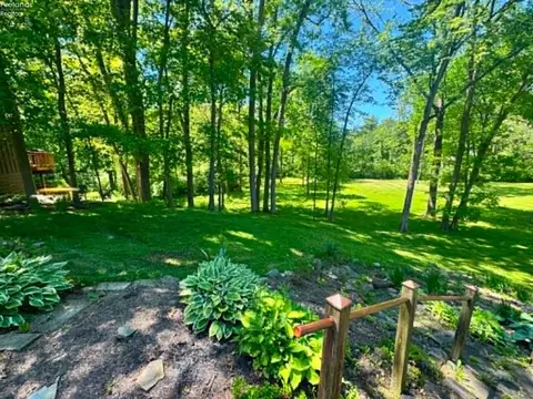 Exterior - 3917 Hilltop Dr, Huron, OH 44839 photo 4 of 8