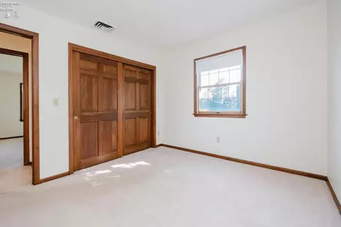 Bedroom - 1011 Dockway, Huron, OH 44839 photo 5 of 9