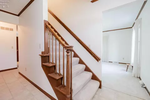 Entry Way - 1011 Dockway, Huron, OH 44839 photo 1 of 3