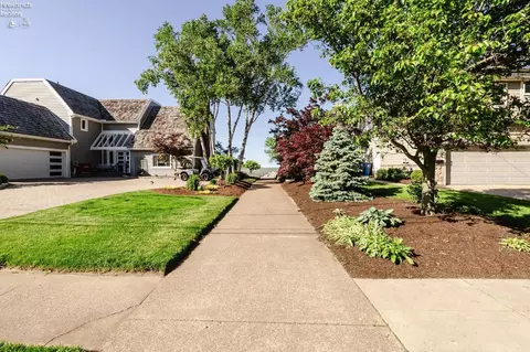 Exterior - 1011 Dockway, Huron, OH 44839 photo 13 of 14