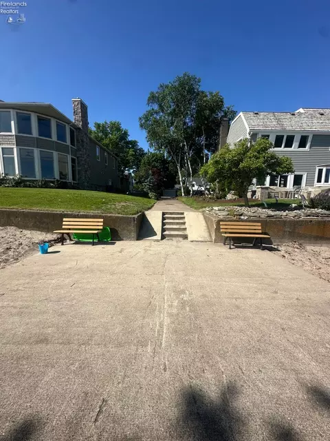Other - 1011 Dockway, Huron, OH 44839 photo 20 of 27