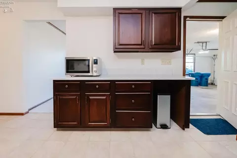 Kitchen - 1011 Dockway, Huron, OH 44839 photo 4 of 5