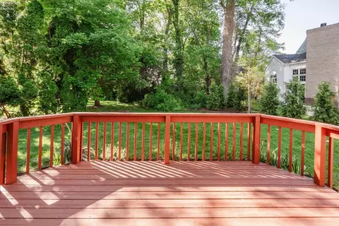Exterior - 1011 Dockway, Huron, OH 44839 photo 5 of 14
