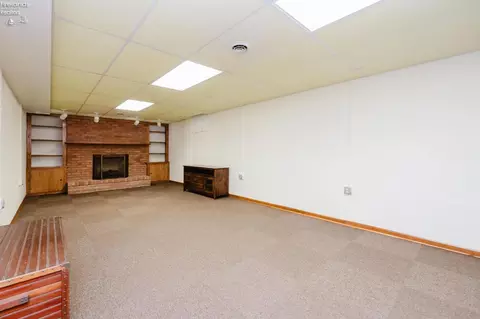 Living - 1011 Dockway, Huron, OH 44839 photo 7 of 9