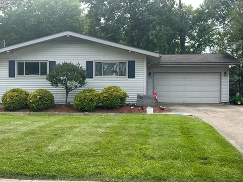 90 Eastwood Dr, Norwalk, OH 44857