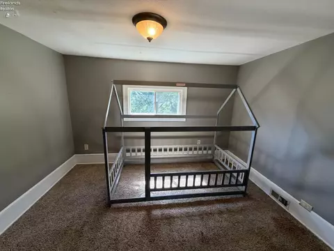 Bedroom - 822 Eulalia Ave, Upper Sandusky, OH 43351 photo 4 of 4