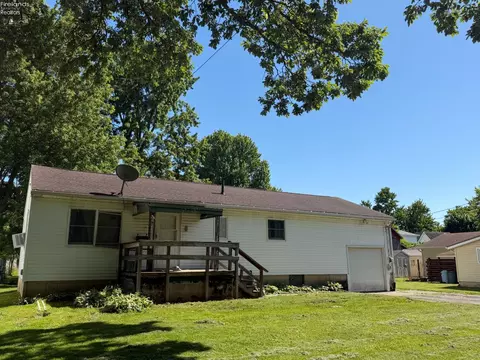 14 Rose Ave, Norwalk, OH 44857