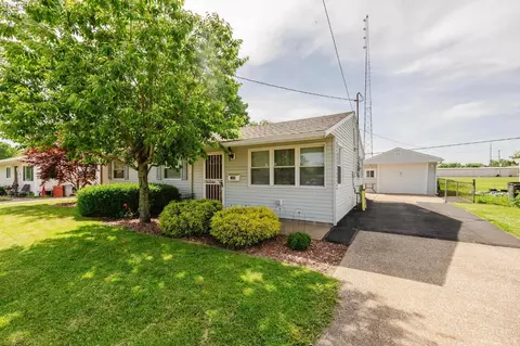 1445 Wamajo Dr, Sandusky, OH 44870