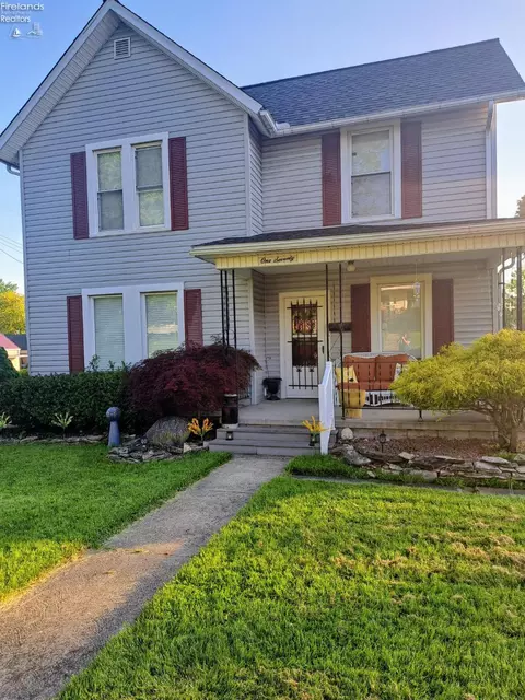 170 Hamilton, Bellevue, OH 44811