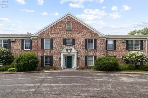 4704 Venice Heights Blvd #215, Sandusky, OH 44870