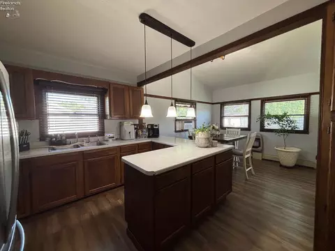 Kitchen - 226 White St, Clyde, OH 43410 photo 2 of 3