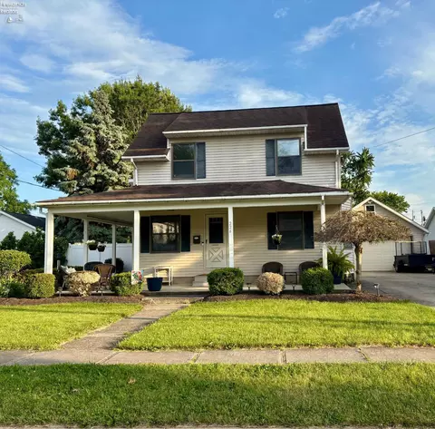 226 White St, Clyde, OH 43410