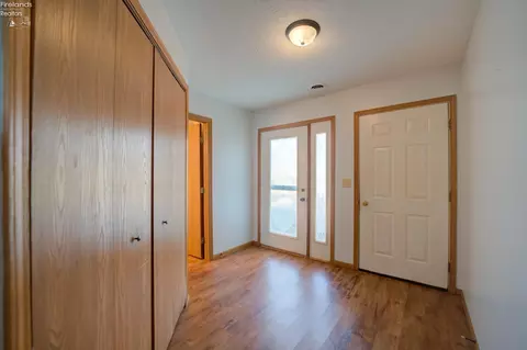 Entry Way - 212 Crestwood, Willard, OH 44890 photo 1 of 1