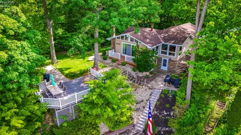 Exterior - 691 Timothy Dr, Willard, OH 44890 photo 1 of 12