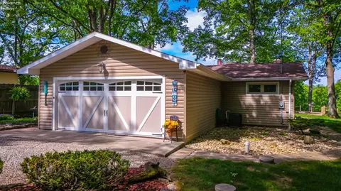 Exterior - 691 Timothy Dr, Willard, OH 44890 photo 3 of 12