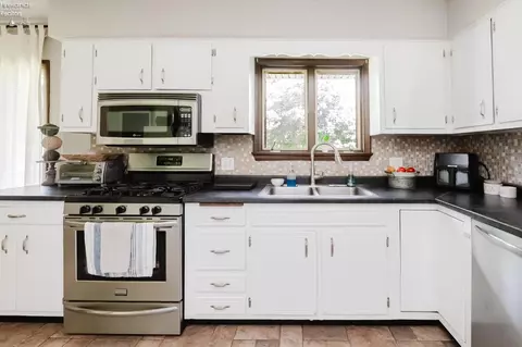 Kitchen - 186 Monroe, Monroeville, OH 44847 photo 3 of 5