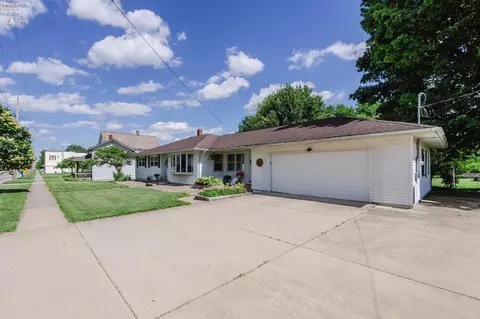 Exterior - 186 Monroe, Monroeville, OH 44847 photo 5 of 11