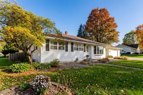 Exterior - 186 Monroe, Monroeville, OH 44847 photo 2 of 11