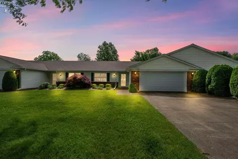 937 Ridgeview Dr, Huron, OH 44839
