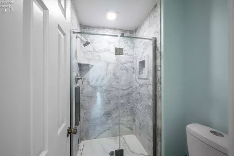 Bath - 937 Ridgeview Dr, Huron, OH 44839 photo 2 of 3