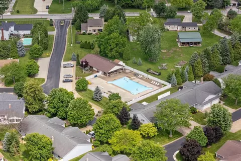View/Area - 937 Ridgeview Dr, Huron, OH 44839 photo 3 of 7