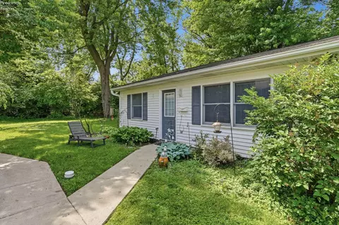 Exterior - 124 Tiffin Ave, Huron, OH 44839 photo 2 of 6