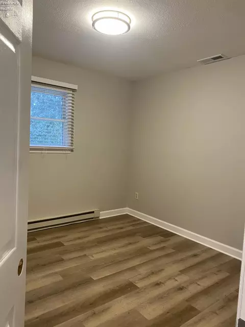 Bedroom - 124 Tiffin Ave, Huron, OH 44839 photo 1 of 2