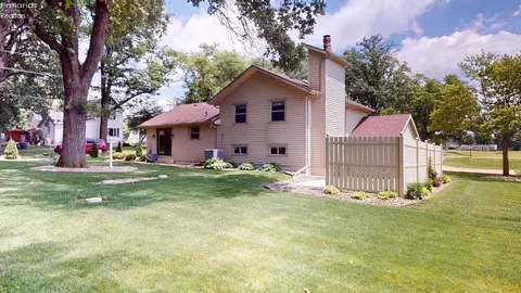 Exterior - 4285 S State Route 103, Willard, OH 44890 photo 6 of 14