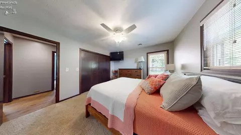 Bedroom - 4285 S State Route 103, Willard, OH 44890 photo 1 of 4