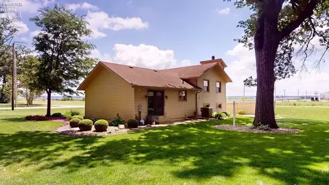 Exterior - 4285 S State Route 103, Willard, OH 44890 photo 4 of 14