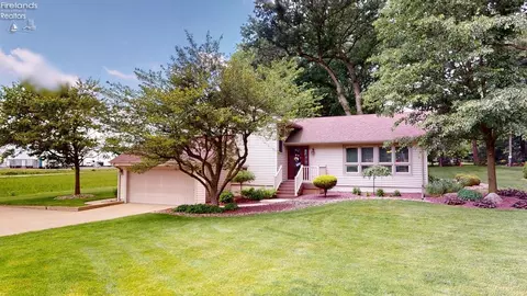 4285 S State Route 103, Willard, OH 44890
