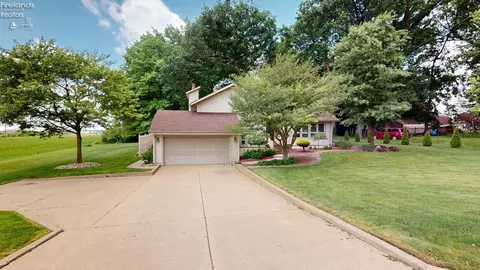 Exterior - 4285 S State Route 103, Willard, OH 44890 photo 3 of 14