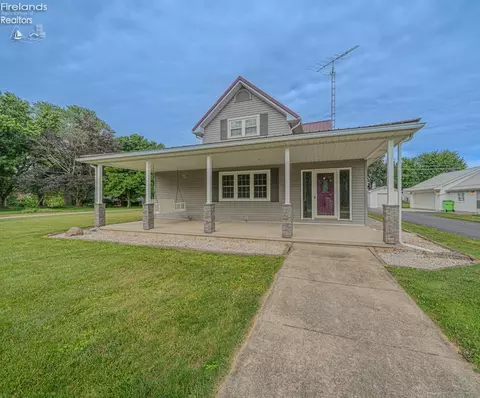 601 Fort St, Old Fort, OH 44861