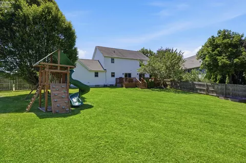 Exterior - 702 Heron Dr, Huron, OH 44839 photo 8 of 13