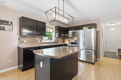 Kitchen - 702 Heron Dr, Huron, OH 44839 photo 2 of 5