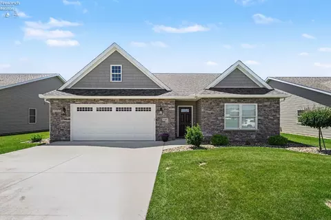 137 Centennial Dr, Bellevue, OH 44811
