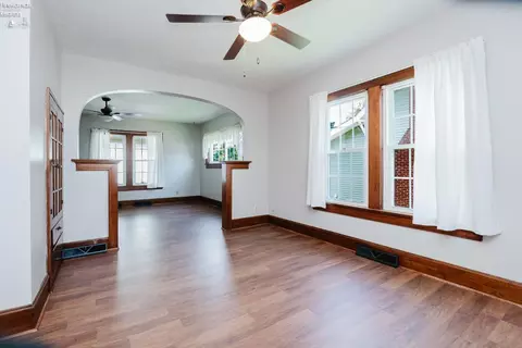 Living - 705 Clark St, Willard, OH 44890 photo 9 of 9