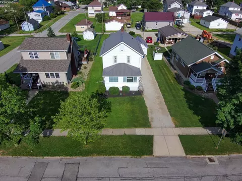 View/Area - 705 Clark St, Willard, OH 44890 photo 3 of 4